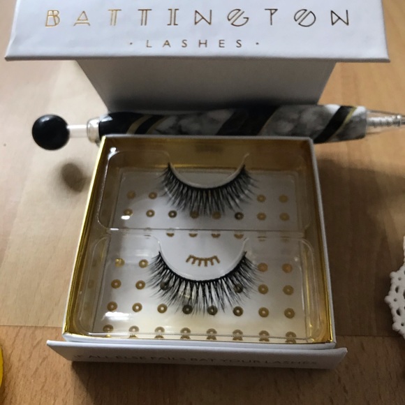 Battington Beauty handmade silk eyelashes BNIB โช๏ธ - Picture 5 of 5